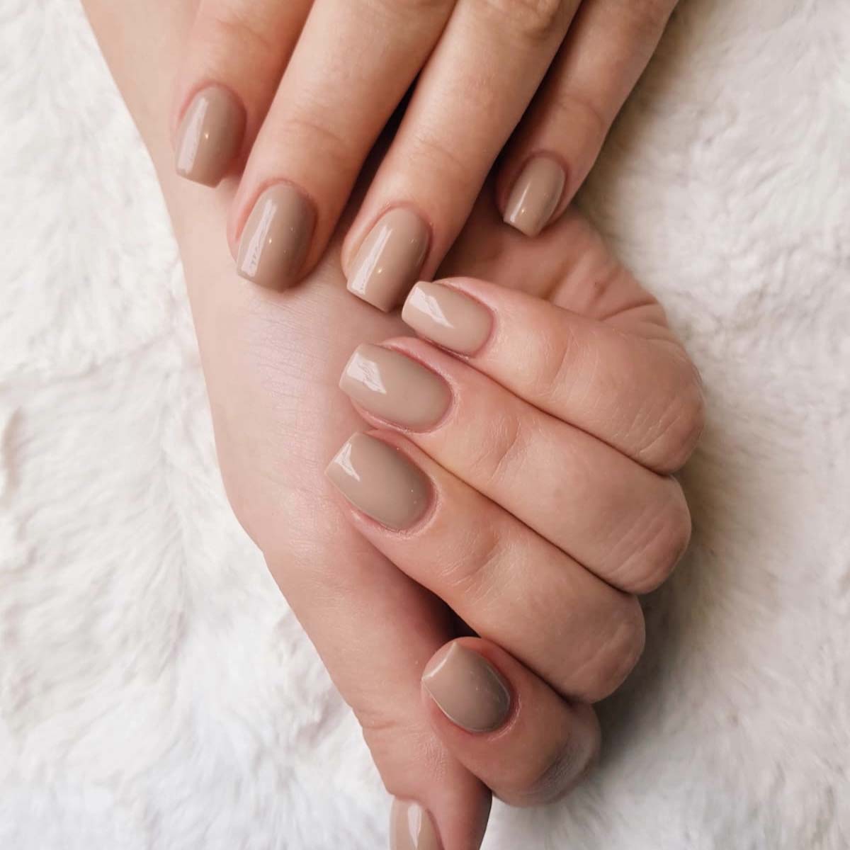 Käsihoidot, manikyyrit ja rakennekynnet Tampere - Kauneushoitola Beautiful You